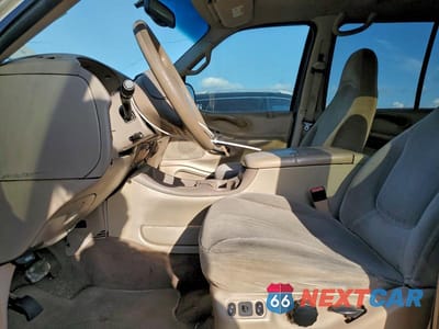 Zdjęcie 7 z 12 samochodu: 2002 FORD EXPEDITION VIN:1FMRU15WX2LA70391 - miniatura