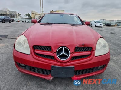 Piąte zdjęcie samochodu w środku: 2009 MERCEDES-BENZ SLK 350 VIN:WDBWK58F49F191117 - miniatura