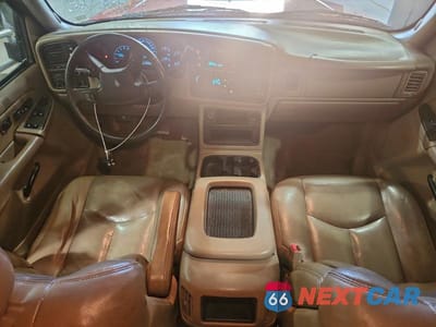 Zdjęcie 8 z 12 samochodu: 2004 GMC NEW SIERRA K1500 VIN:2GTEK19T441380134 - miniatura