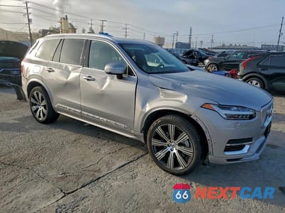 Czwarte zdjęcie samochodu z boku: 2024 VOLVO XC90 PLUS VIN:YV4H60CE6R1215279 - miniatura