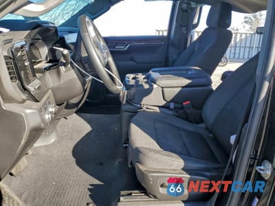 Zdjęcie 7 z 13 samochodu: 2024 GMC SIERRA K1500 ELEVATION VIN:3GTUUCE80RG150527 - miniatura