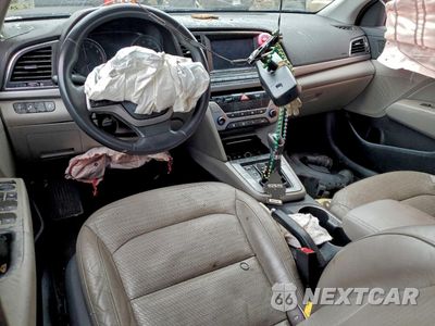 Zdjęcie 8 z 13 samochodu: 2017 HYUNDAI ELANTRA SE VIN:5NPD84LF8HH060835 - miniatura