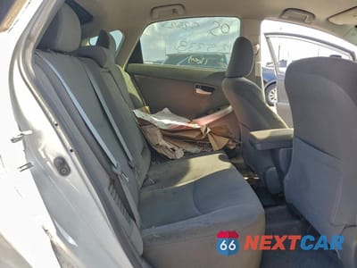 Zdjęcie 10 z 12 samochodu: 2010 TOYOTA PRIUS II VIN:JTDKN3DU5A0135338 - miniatura