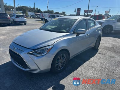 Drugie zdjęcie samochodu z przodu: 2019 TOYOTA YARIS L VIN:3MYDLBYV8KY509896 - miniatura