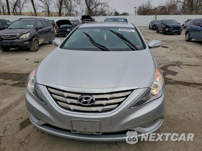 Piąte zdjęcie samochodu w środku: 2013 HYUNDAI SONATA SE VIN:5NPEC4AC9DH534488 - miniatura