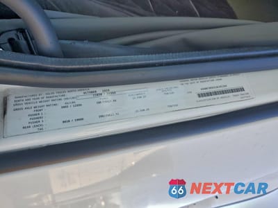 Zdjęcie 10 z 10 samochodu: 2020 VOLVO VNL - TRUCK CAB AND CHASSIS VIN:4V4NC9EH2LN245264 - miniatura