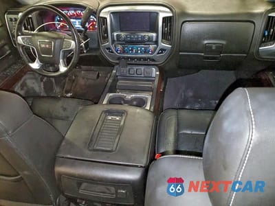 Zdjęcie 8 z 11 samochodu: 2018 GMC SIERRA K1500 SLT VIN:3GTU2NEC6JG530000 - miniatura