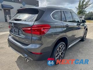 Trzecie zdjęcie samochodu z tyłu: 2020 BMW X1 SDRIVE28I VIN:WBXJG7C0XL5P55560 - miniatura