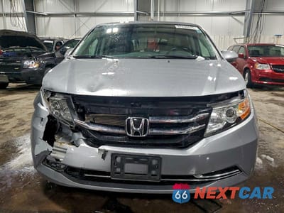 Piąte zdjęcie samochodu w środku: 2016 HONDA ODYSSEY EXL VIN:5FNRL5H69GB101683 - miniatura