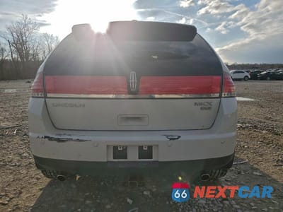 Zdjęcie 6 z 12 samochodu: 2009 LINCOLN MKX VIN:2LMDU88C29BJ13284 - miniatura