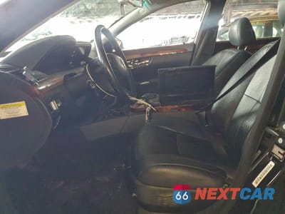 Zdjęcie 7 z 12 samochodu: 2007 MERCEDES-BENZ S 550 VIN:WDDNG71X47A025824 - miniatura