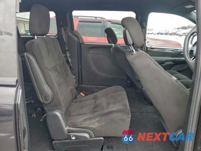 Zdjęcie 11 z 13 samochodu: 2017 DODGE GRAND CARAVAN SE VIN:2C4RDGBG3HR601600 - miniatura