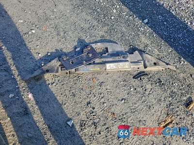 Zdjęcie 12 z 13 samochodu: 2004 PONTIAC SUNFIRE VIN:3G2JB12F94S100333 - miniatura