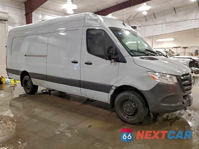 Czwarte zdjęcie samochodu z boku: 2024 MERCEDES BENZ SPRINTER 3500 DELIVERY VAN VIN:W1Y5NDHY1RT184560 - miniatura