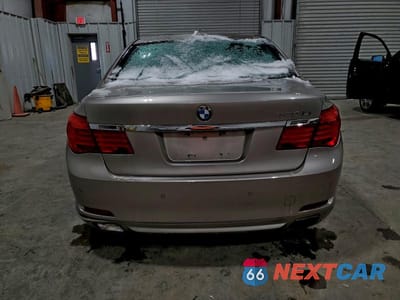 Zdjęcie 6 z 12 samochodu: 2012 BMW 750 LXI VIN:WBAKC8C57CC437189 - miniatura