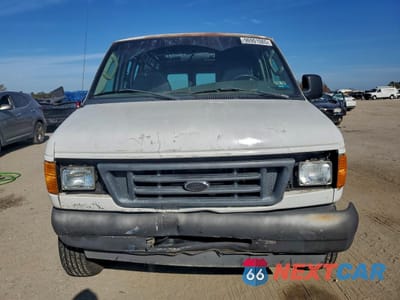 Piąte zdjęcie samochodu w środku: 2003 FORD E250 DELIVERY VAN VIN:1FTNS24L83HB34440 - miniatura