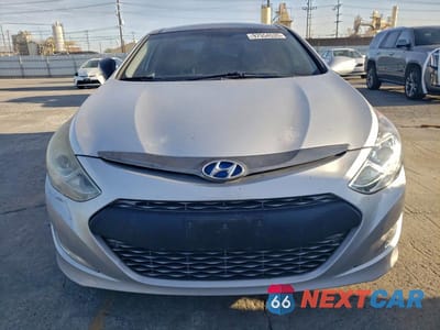 Piąte zdjęcie samochodu w środku: 2015 HYUNDAI SONATA HYBRID VIN:KMHEC4A47FA126053 - miniatura