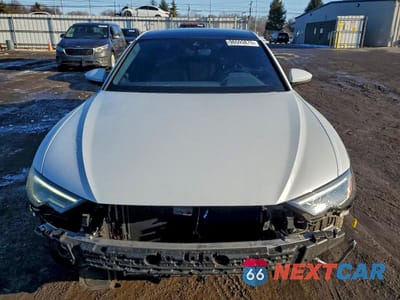 Piąte zdjęcie samochodu w środku: 2021 AUDI A6 PREMIUM PLUS VIN:WAUE8AF2XMN032912 - miniatura