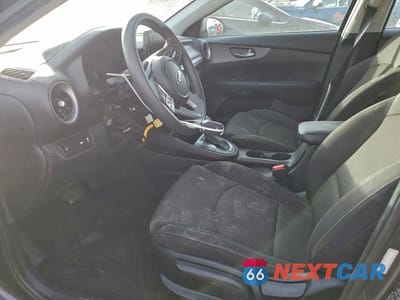 Zdjęcie 7 z 12 samochodu: 2020 KIA FORTE FE VIN:3KPF24AD7LE214606 - miniatura