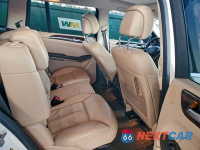 Zdjęcie 10 z 11 samochodu: 2018 MERCEDES-BENZ GLS 550 4MATIC VIN:4JGDF7DE5JB110476 - miniatura