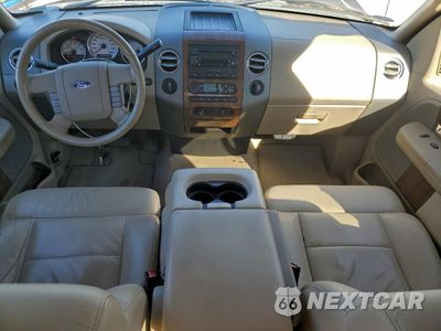 Zdjęcie 8 z 12 samochodu: 2004 FORD F150 SUPERCREW VIN:1FTPW14514KC81857 - miniatura