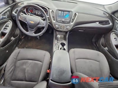 Zdjęcie 8 z 14 samochodu: 2018 CHEVROLET MALIBU LS VIN:1G1ZB5ST2JF190249 - miniatura