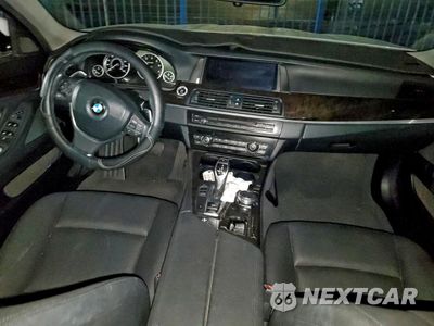 Zdjęcie 8 z 12 samochodu: 2016 BMW 528 I VIN:WBA5A5C5XGG354971 - miniatura