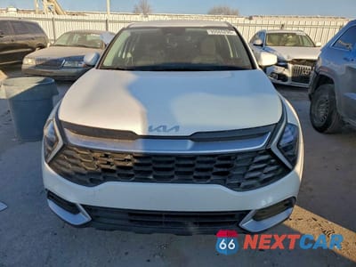 Piąte zdjęcie samochodu w środku: 2024 KIA SPORTAGE LX VIN:KNDPUCDGXR7141304 - miniatura