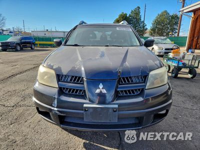 Piąte zdjęcie samochodu w środku: 2005 MITSUBISHI OUTLANDER LIMITED VIN:JA4LZ81F75U006182 - miniatura