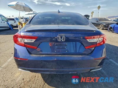 Zdjęcie 6 z 13 samochodu: 2018 HONDA ACCORD LX VIN:1HGCV1F15JA028989 - miniatura