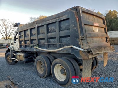 Trzecie zdjęcie samochodu z tyłu: 2015 MACK GU800 DUMP TRUCK VIN:1M2AX13C7FM028547 - miniatura