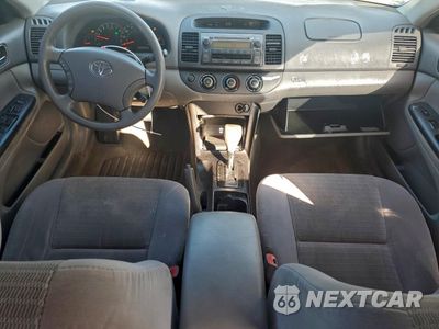 Zdjęcie 8 z 12 samochodu: 2006 TOYOTA CAMRY LE VIN:4T1BE32K06U642791 - miniatura