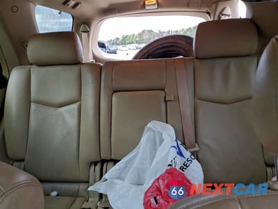 Zdjęcie 10 z 14 samochodu: 2007 CADILLAC SRX VIN:1GYEE637070141156 - miniatura