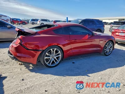 Trzecie zdjęcie samochodu z tyłu: 2021 FORD MUSTANG GT VIN:1FA6P8CF4M5154777 - miniatura