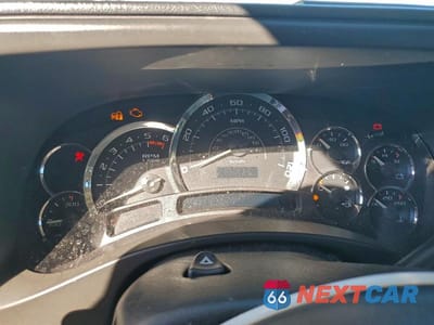 Zdjęcie 9 z 12 samochodu: 2005 CADILLAC ESCALADE ESV VIN:3GYFK66N35G232227 - miniatura