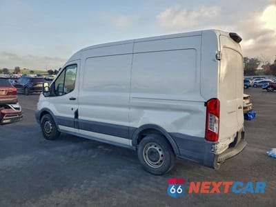 Drugie zdjęcie samochodu z przodu: 2018 FORD TRANSIT T-150 VIN:1FTYE1CM0JKA79393 - miniatura