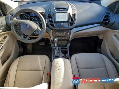 Zdjęcie 8 z 12 samochodu: 2017 FORD ESCAPE SE VIN:1FMCU0GD1HUA19652 - miniatura