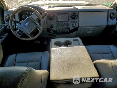 Zdjęcie 8 z 14 samochodu: 2016 FORD F450 SUPER DUTY VIN:1FD0W4HT4GEC52444 - miniatura