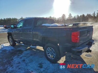 Drugie zdjęcie samochodu z przodu: 2019 CHEVROLET SILVERADO K3500 LT VIN:1GC4KWCG7KF251430 - miniatura
