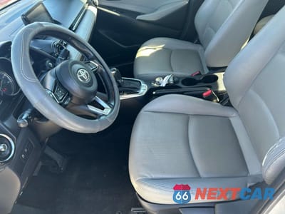 Zdjęcie 14 z 15 samochodu: 2019 TOYOTA YARIS L VIN:3MYDLBYV8KY509896 - miniatura