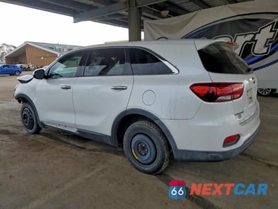 Drugie zdjęcie samochodu z przodu: 2020 KIA SORENTO S VIN:5XYPG4A57LG620399 - miniatura