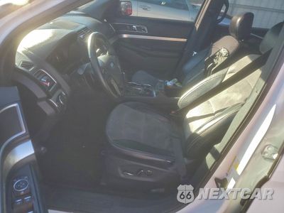 Zdjęcie 7 z 14 samochodu: 2017 FORD EXPLORER XLT VIN:1FM5K7D80HGD64281 - miniatura