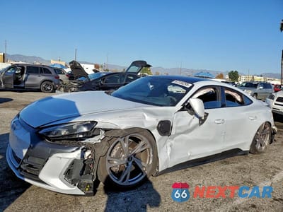 2023 AUDI E-TRON GT PRESTIGE WAUDJBFW0P7004182 - główne zdjęcie licytacji z USA - miniatura