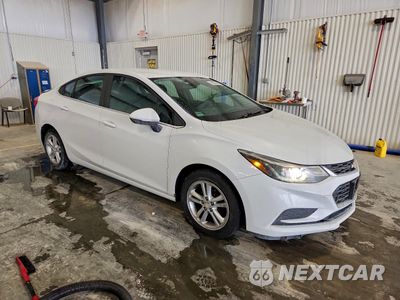 Czwarte zdjęcie samochodu z boku: 2016 CHEVROLET CRUZE LT VIN:1G1BE5SM4G7273749 - miniatura