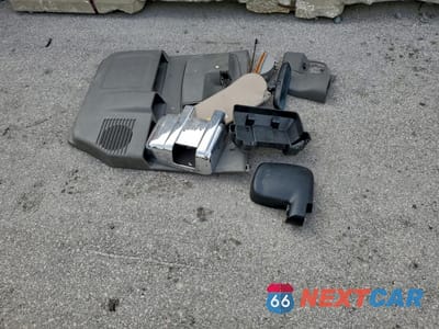 Zdjęcie 13 z 14 samochodu: 2024 GMC SAVANA DELIVERY VAN VIN:1GTZ7GFP6R1190247 - miniatura