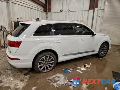 Trzecie zdjęcie samochodu z tyłu: 2017 AUDI Q7 PREMIUM PLUS VIN:WA1LAAF73HD021279 - miniatura