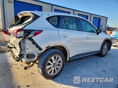 Trzecie zdjęcie samochodu z tyłu: 2016 MAZDA CX-5 SPORT VIN:JM3KE2BY5G0917297 - miniatura