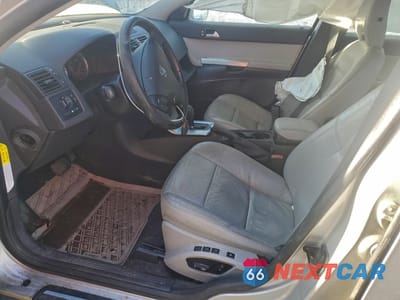 Zdjęcie 7 z 12 samochodu: 2005 VOLVO S40 2.4I VIN:YV1MS382852100307 - miniatura