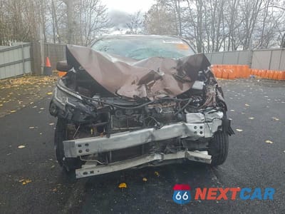 Piąte zdjęcie samochodu w środku: 2023 TOYOTA SIENNA XLE VIN:5TDJSKFC3PS103772 - miniatura