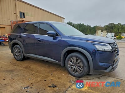 Czwarte zdjęcie samochodu z boku: 2022 NISSAN PATHFINDER S VIN:5N1DR3AAXNC228184 - miniatura